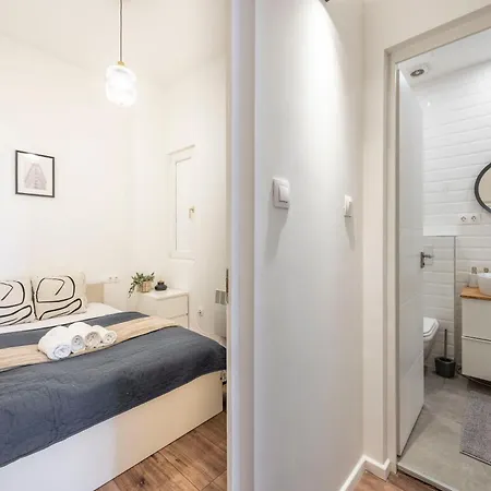 Charming & Cozy 1bedrm Διαμέρισμα
