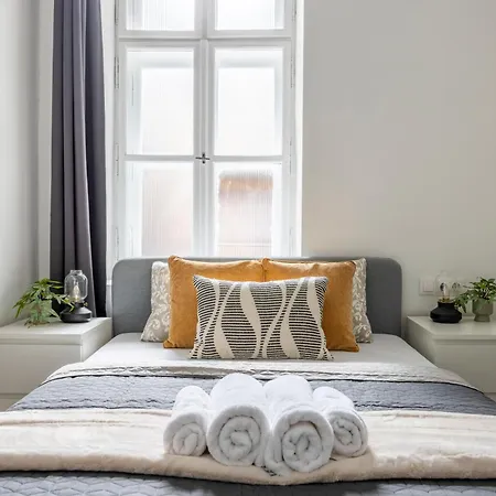 Lägenhet Charming & Cozy 1bedrm Budapest