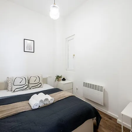 Charming & Cozy 1bedrm Apartman