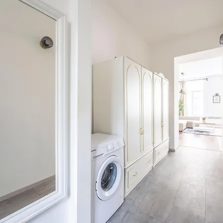 Charming & Cozy 1bedrm Apartman Budapest